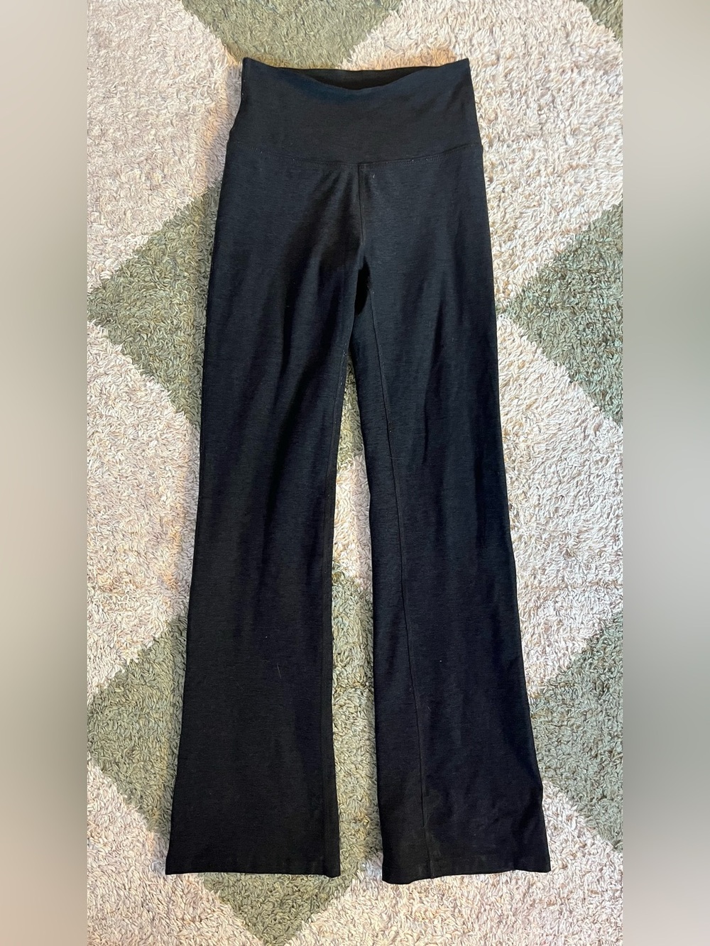 Beyond Yoga Black High-Rise Leggings - Picture 2 of 4